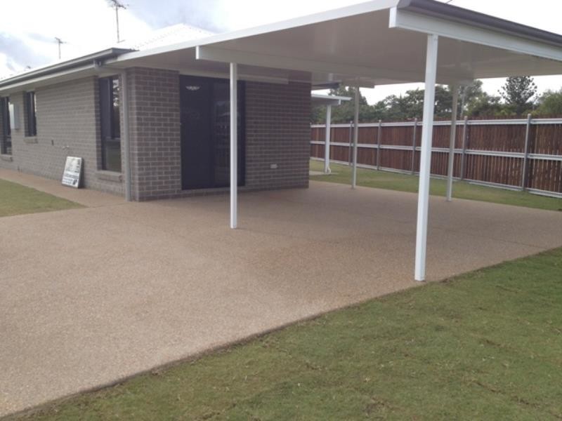 2/10 Thompson Street, Park Avenue QLD 4701